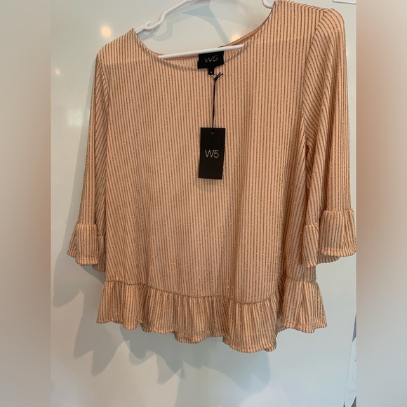 NWT W5 GLITTER RUFFLE BLOUSE - Picture 1 of 5